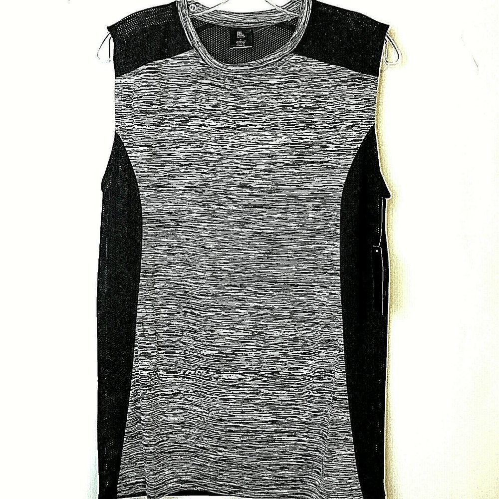 R8 Activewear Women Top Sport Shirt Athletic S Black Silver Fish Net Back NWT